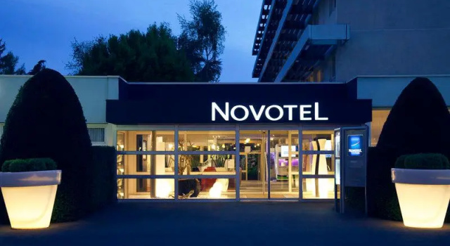 Двухместный номер Standard Novotel Poissy Orgeval