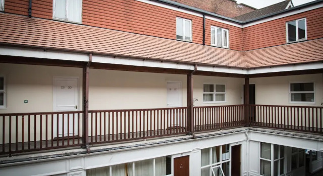 Tlk Apartments And Hotel