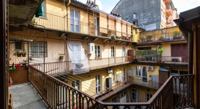 Апартаменты Quadrilatero Romano Central Apartment