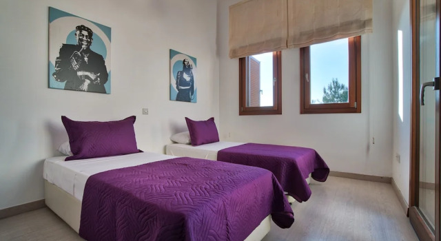 Beautiful 2 Bedroom Villa Proteus HG29 with private pool and pretty golf course views, Short walk to resort village square on Aphrodite Hills, Boek Resort 4-sterren hotels in Kouklia, 4*