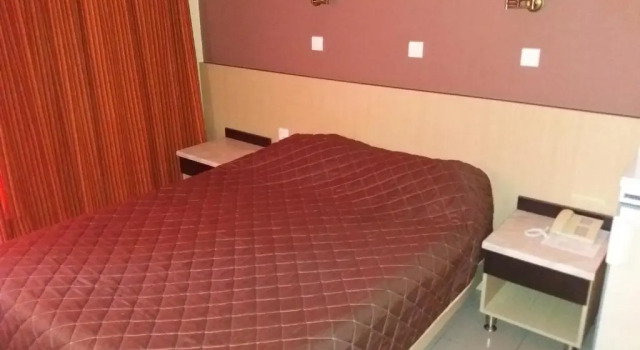 Одноместный номер Standard Paritsa Hotel