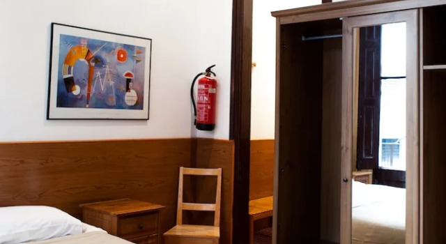 Centric Apartments Guest House, Забронировать Апартаменты/квартира Барселона провинция Барселона, рядом с Jove Regina Theatre