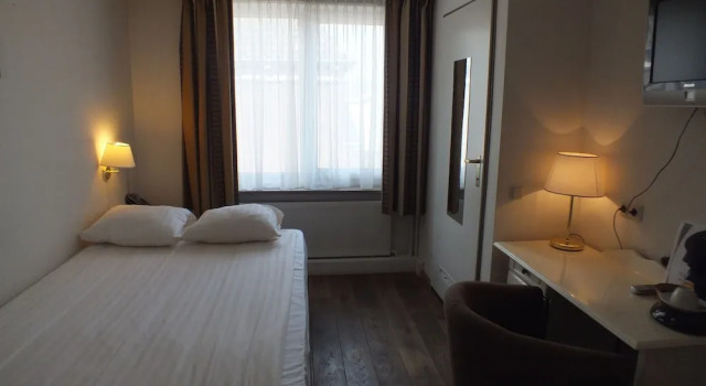 Номер Economy Hotel Jo van den Bosch