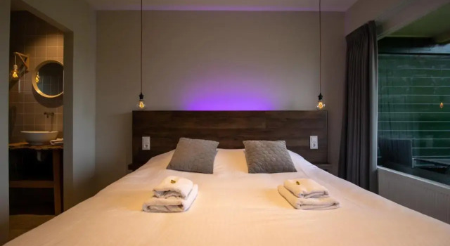 De Zeeuwse Tuinkamers, Book Motel Goes 