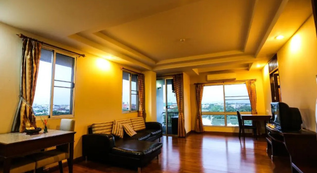 Люкс Deluxe Madina Rayong Hotel