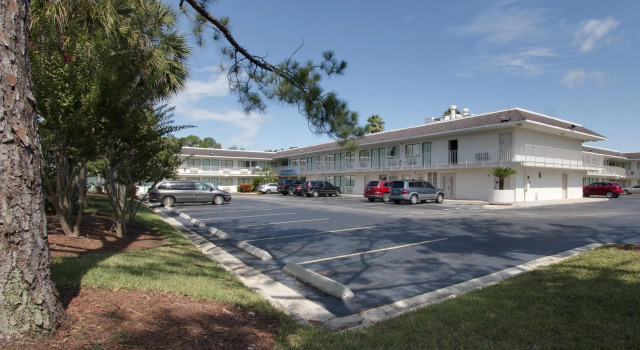 Люкс Rodeway Inn Kissimmee
