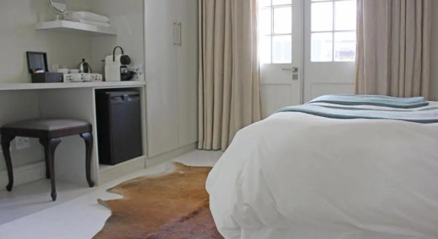 Двухместный номер Standard с балконом Long Street Boutique Hotel
