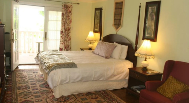 Niagara Classic B&B, Buchen Sie Bed & Breakfast Niagara Falls 