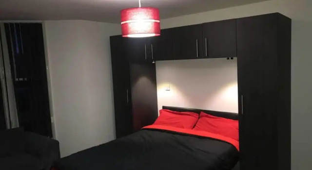 OYO Butlers Hotel