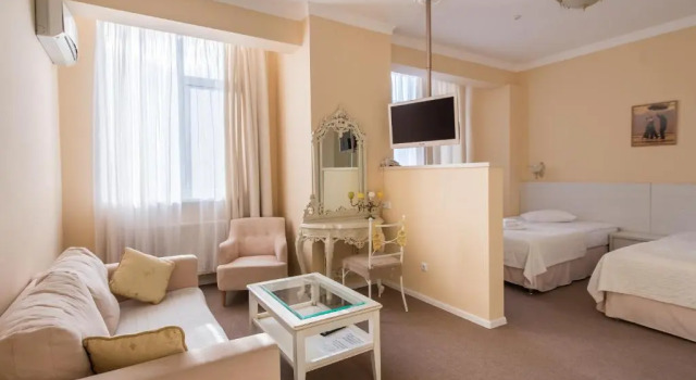 Люкс Superior light hotel & hub