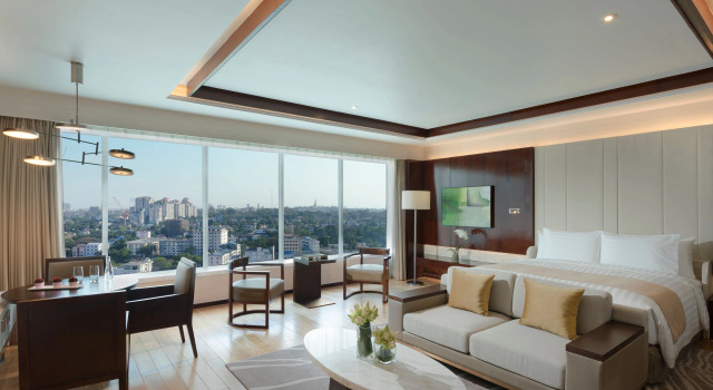 Номер Premium Meliá Yangon