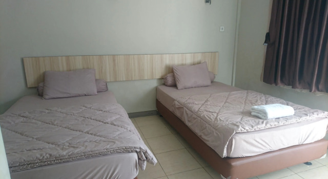 Liberty Homestay, Rezervovat Hotel Hotely v Pekanbaru s parkováním, Parkování
