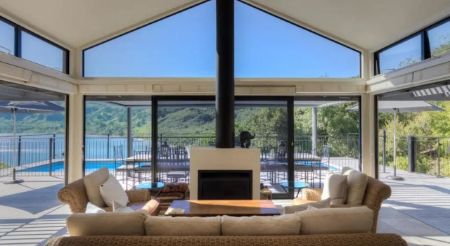 Вилла с 2 комнатами The Point Villas