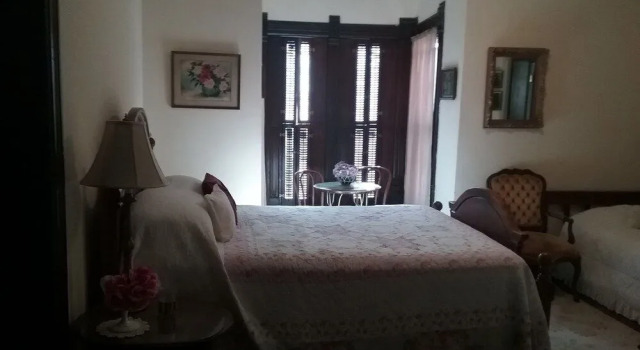 Smithville Historical Museum and Inn, Buchen Sie Bed & Breakfast Smithville Missouri