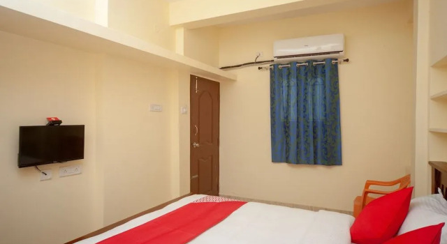 OYO 25004 Vinayak Residency, Забронировать Отель Отели штата Тамилнада 3 звезды, 3*