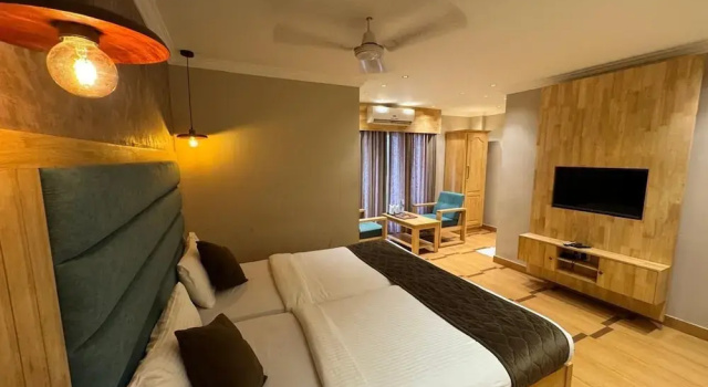 Ceylon Bake House Woodland Junction Ernakulam, Забронировать Отель Отели Коччи 3 звезды, 3*