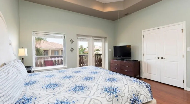 Casa Picasso 3 BR Home with Private Pool, Buchen Sie Ferienhaus Hotels in Padre Island mit Parkplatz, Parkplätze
