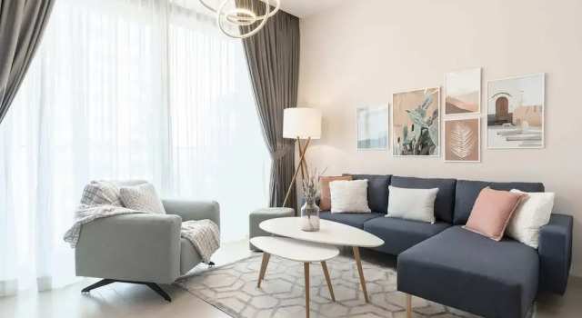 Guestready - Cactus Bloom Marina Gate, Забронировать Отель Отели Эмирата Дубая с парковкой, рядом с Остановка трамвая Marina Towers, Парковка
