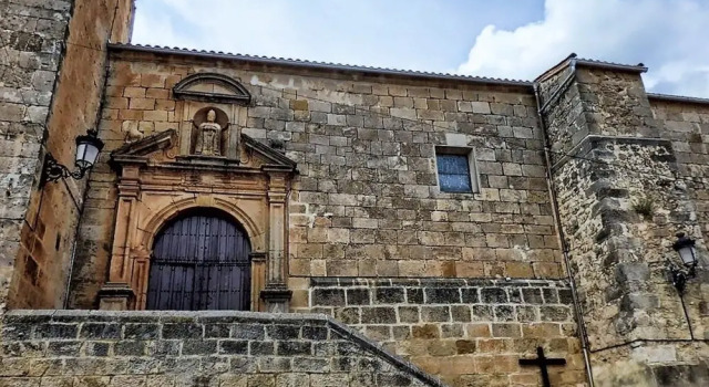 House With 3 Bedrooms in Chiclana de Segura, With Wonderful Mountain V