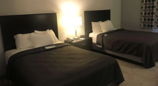 Четырёхместный номер Standard Days Inn by Wyndham Conneaut