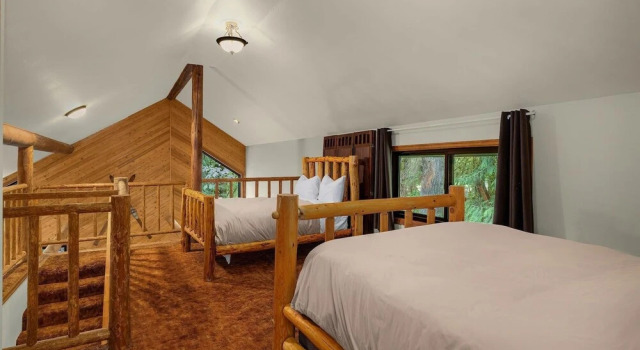 Chalet Vino Rosso, Book Chalet Skykomish United States of America