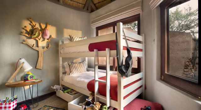 Madikwe Safari Lodge, Buchen Sie Ferienhaus Hotels in Provinz Nordwest mit Pool, Schwimmbad