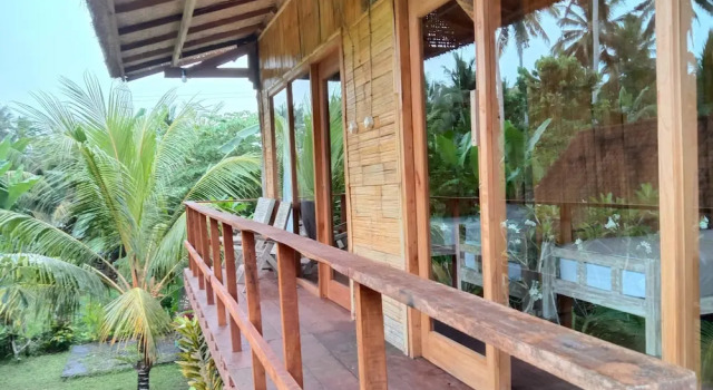 Jungle House - surf & stay, Prenota Hotel Hotel e alloggi a Pekutatan, Hotel