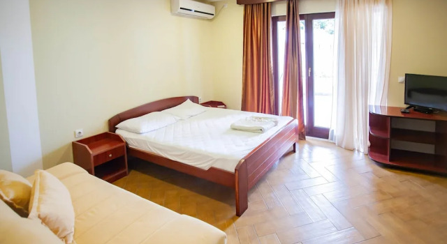 Номер Standard Дуплекс с балконом Apartmani Nilaj
