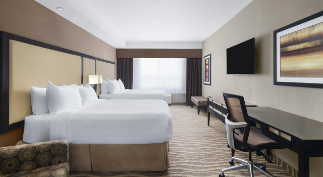 Четырёхместный номер Standard Best Western Premier Freeport Inn Calgary Airport
