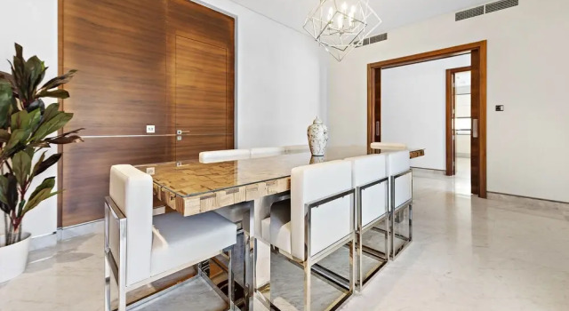 WelHome - Luxe Villa With Private Pool Near The Beach, Забронировать Вилла Остров Саадият Абу-Даби, рядом с Пляжный клуб Saadiyat