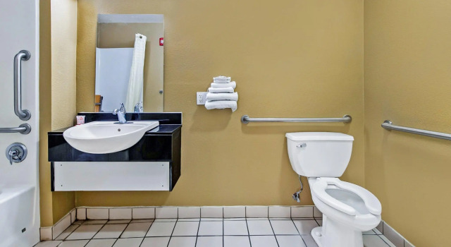 Люкс OYO Hotel Lake Charles Hwy 10