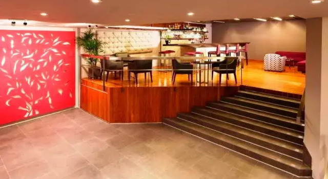 Holiday Inn, Book Hotel Hoteller i Lima med pool, nær Wall Park, Swimmingpool
