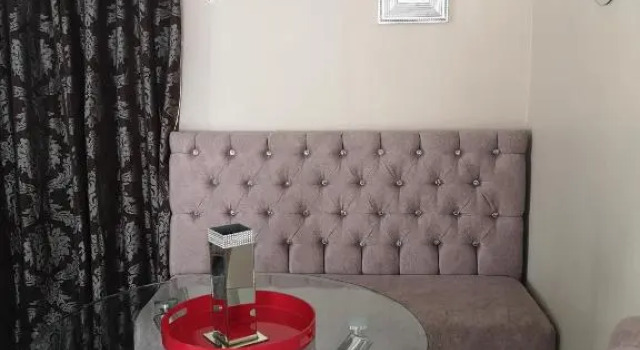 Joy Haven Entire Selfcatering Garden Cottage, Boek Vakantiehuis Centurion 