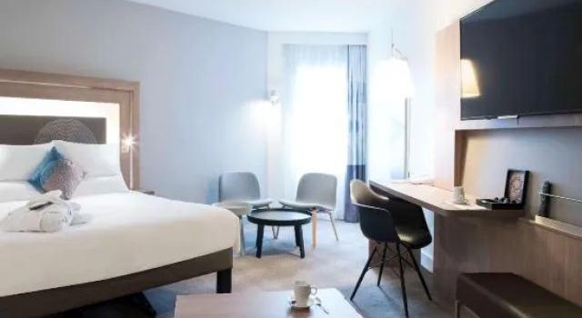 Номер Executive Novotel Château de Versailles