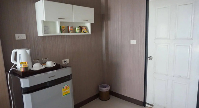 Medroom Korat, Varaa Hotelli Hotellit North-Eastern Thailand pysäköinnillä, Pysäköinti