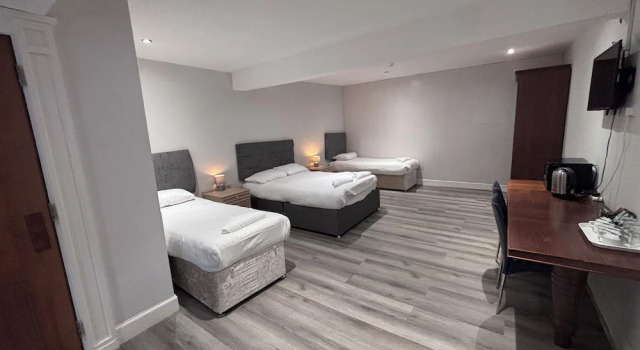 Четырёхместный номер Standard Park View Rooms