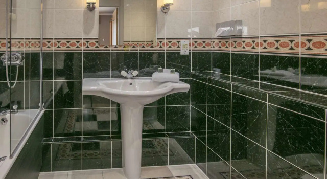 Двухместный номер Superior Best Western Heath Court Hotel