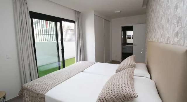 Семейные апартаменты с 3 комнатами с видом на бассейн Apartments Sydenbygg Arguineguin