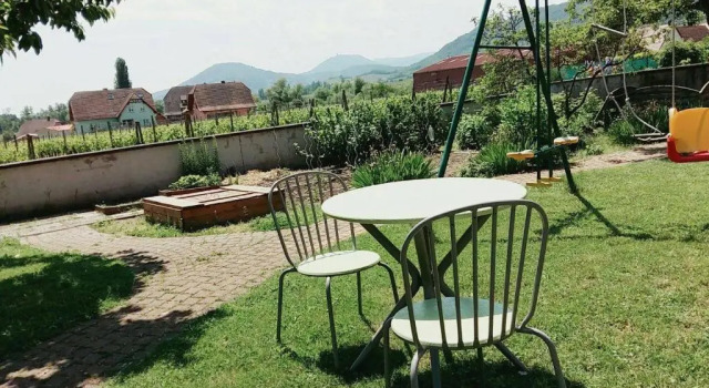 B&B bio, Забронировать Отель «постель и завтрак» Отели Alsace Wine Route с парковкой, Парковка
