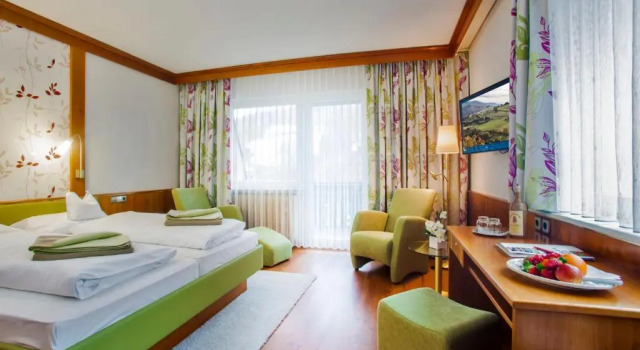 Flair Hotel Adlerbad, Забронировать Отель Отели Шварцвальд с питанием, Пансион