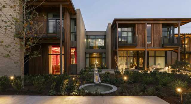 Hotel Saint Augustine, Boek Hotel Hotels in Houston met parkeren, Parkeren