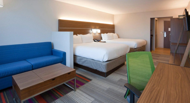 Номер Deluxe Holiday Inn Express & Suites Minneapolis - West End by IHG