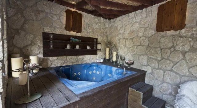 Вилла Villa Stone House by Amy Villas