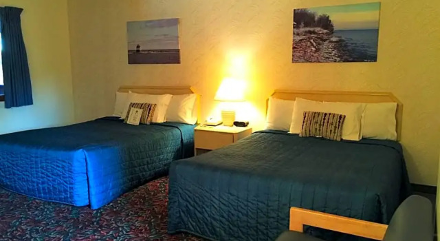 Номер Deluxe Cedar Motor Inn