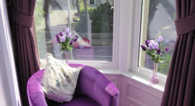 Seashells Guest House, Book Pension Hoteller i Grampian med parkering, Parkering