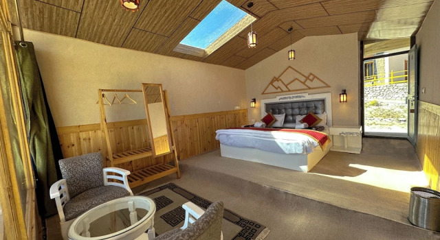 Pangong Heritage Camp