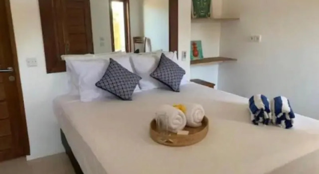 3 Monkeys Lembongan Studio apartments gym recovery centre, Забронировать Апартаменты/квартира Отели Лембонган с парковкой, рядом с Пляж Нуса Лембонган, Парковка