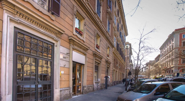 Domus Betti, Забронировать Отель Отели Рима с бассейном, рядом с Собор Святого Петра, Бассейн