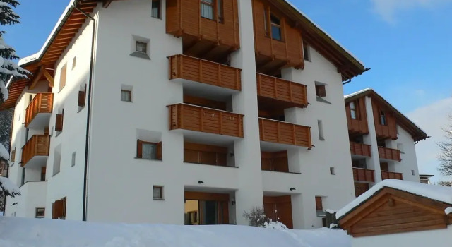 Apartment Chesa Maurus A1 by Interhome, Prenota Appartamento Appartamenti a Engadin, Appartamento