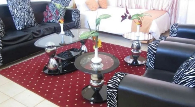 Maya Hotel, Prenota Hotel Hotel a Uasin Gishu con parcheggio, Parcheggio